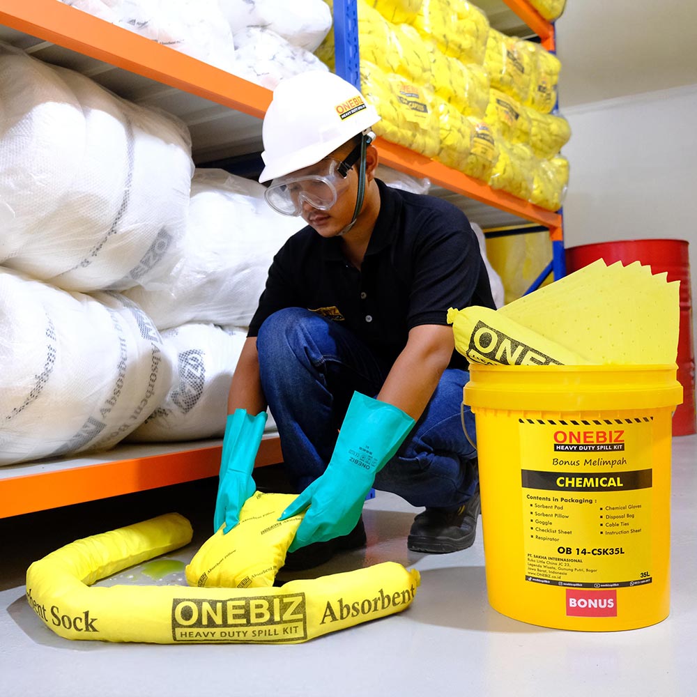ONEBIZ CHEMICAL SPILL KIT 35 Liter SPILL KIT OB 14-CSK35L / 9 Gallon ONEBIZ CHEMICAL SPILL KIT 35 Liter SPILL KIT OB 14-CSK35L / 9 Gallon
