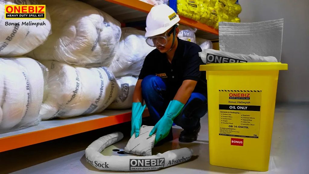 Distributor resmi OIL BOOM